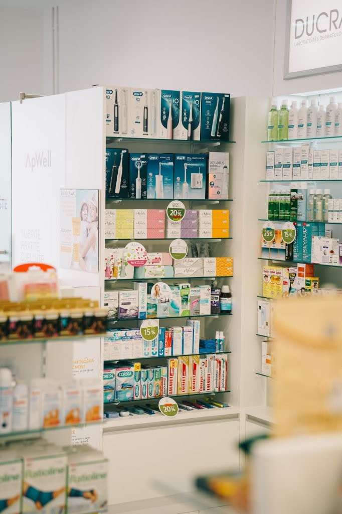 Otvorenje Ljekarne Švaljek u Park&Shop centru u Biogradu na Moru - 