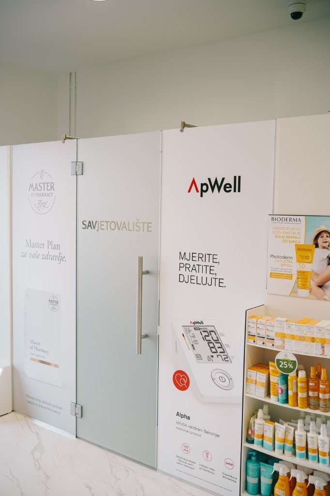 Otvorenje Ljekarne Švaljek u Park&Shop centru u Biogradu na Moru - 