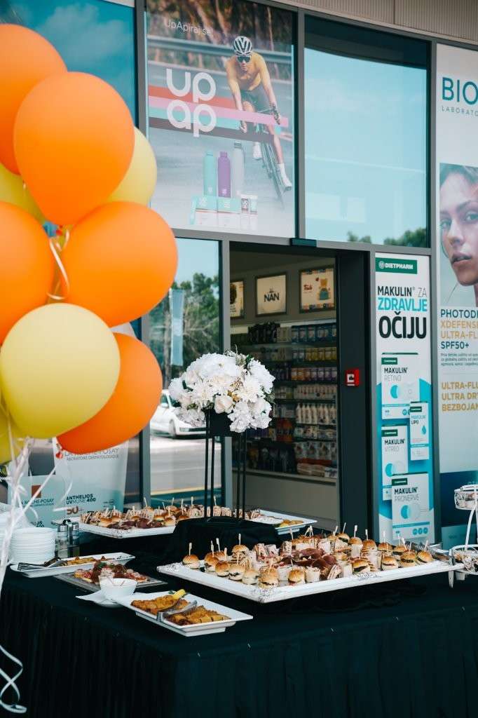 Otvorenje Ljekarne Švaljek u Park&Shop centru u Biogradu na Moru - 
