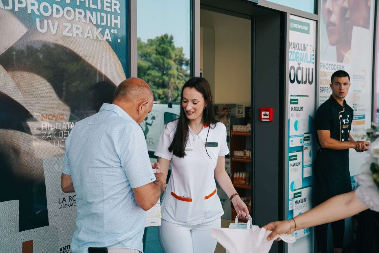 Otvorenje Ljekarne Švaljek u Park&Shop centru u Biogradu na Moru - 